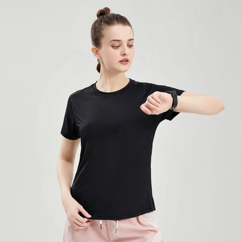 Female Slim Fit Sports Tee Shirt Quick Dry Light Breathable Short Sleeve T-Shirt Women Stretch Running Gym Exercise T Shirt Tops