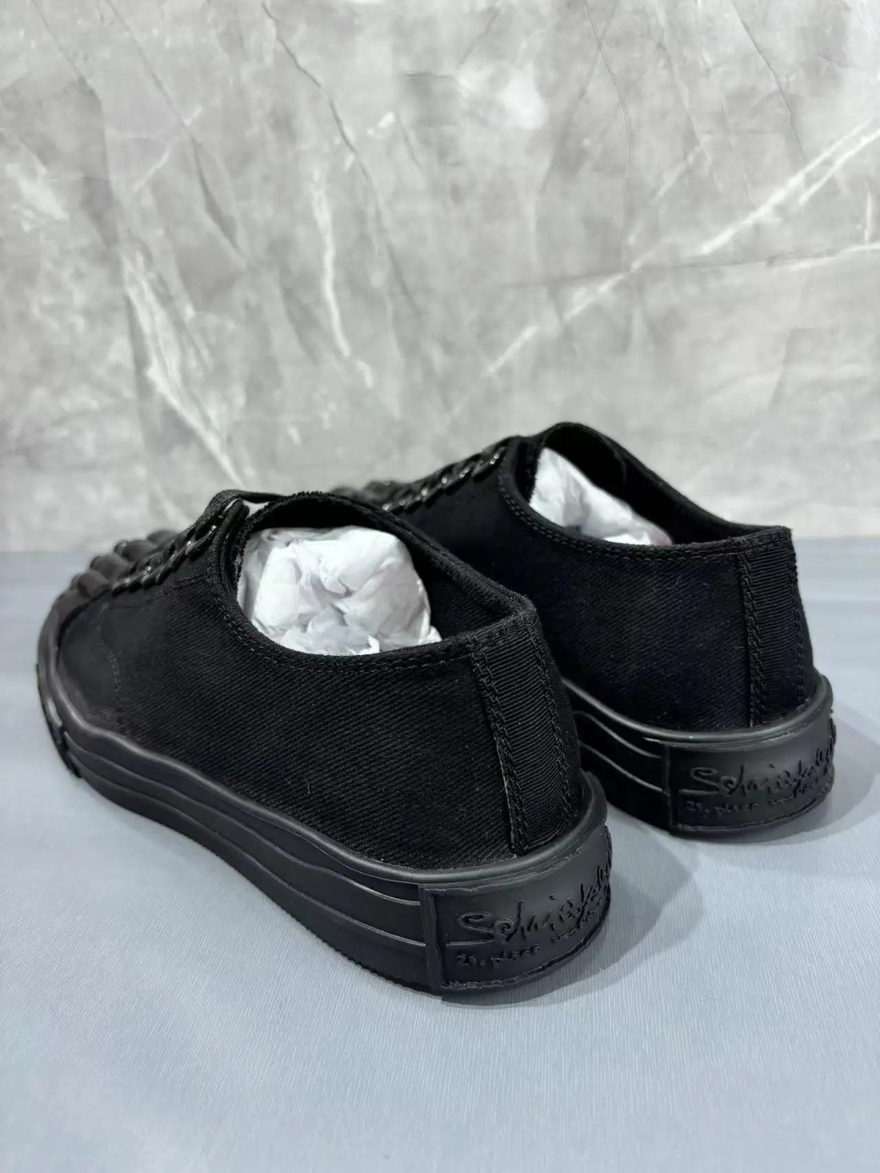 Women's Men Version Five-finger Shoes Flat-soled Large Size Metal Head Couple of White Shoes Popular New Sports Shoes