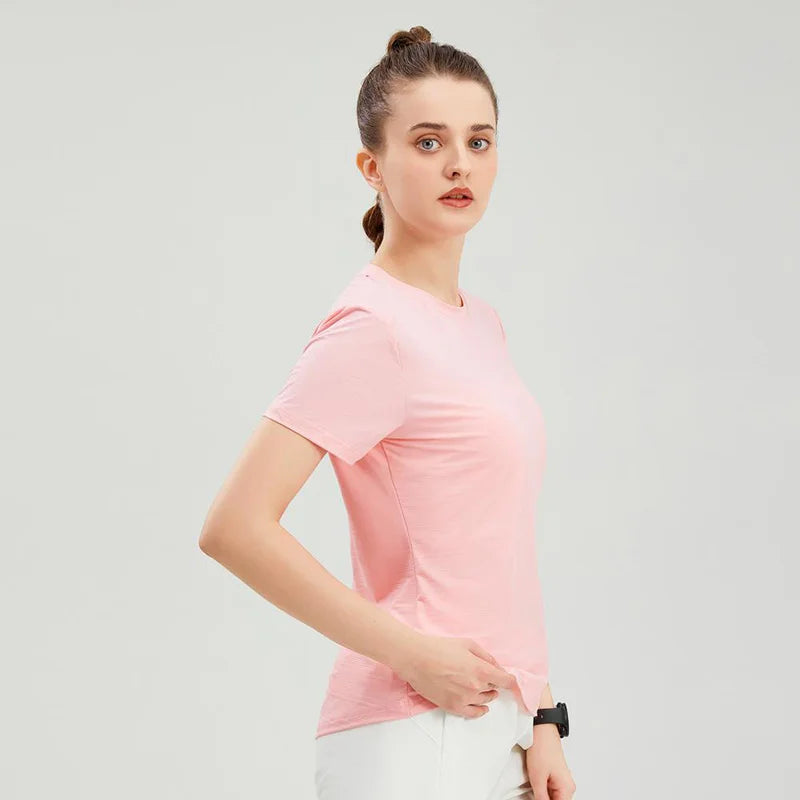 Female Slim Fit Sports Tee Shirt Quick Dry Light Breathable Short Sleeve T-Shirt Women Stretch Running Gym Exercise T Shirt Tops