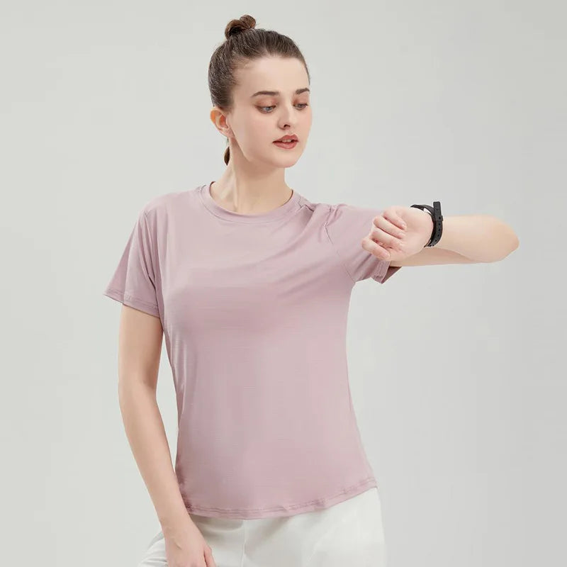 Female Slim Fit Sports Tee Shirt Quick Dry Light Breathable Short Sleeve T-Shirt Women Stretch Running Gym Exercise T Shirt Tops